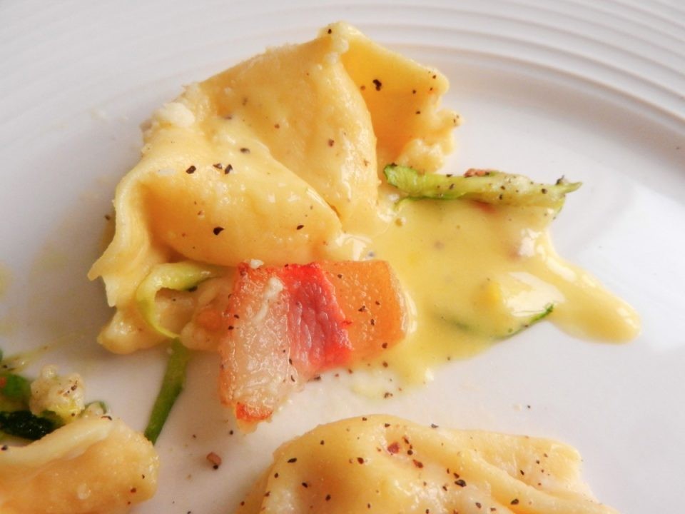 Carbonara: un falso storico che divide chef, gastronomi, giornalisti e pubblico.