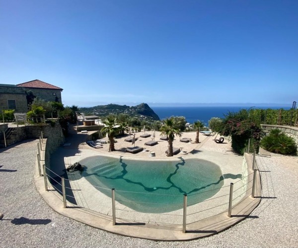 C’est la vie, il wine resort tra le vigne di Ischia ed il fine dining di Emmanuel Scotti