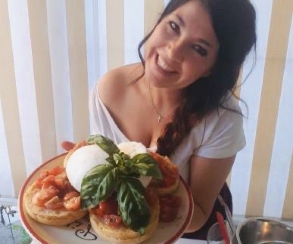 Celiaci Italia Awards. Le tradizioni regionali che incontrano il mondo gluten free. La Campania, rappresentata da Anna Rubino.